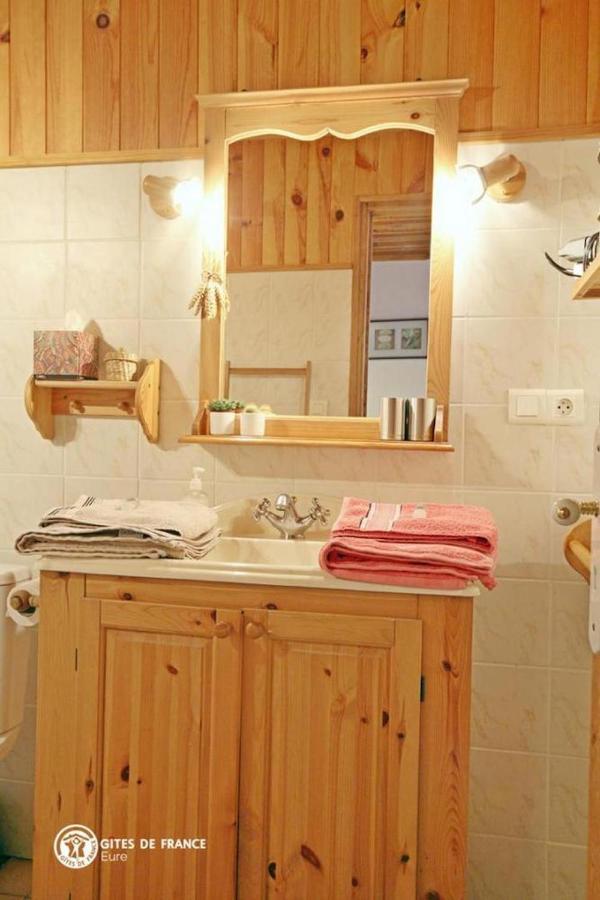 Les Chambres Du Chataignier Lery  外观 照片