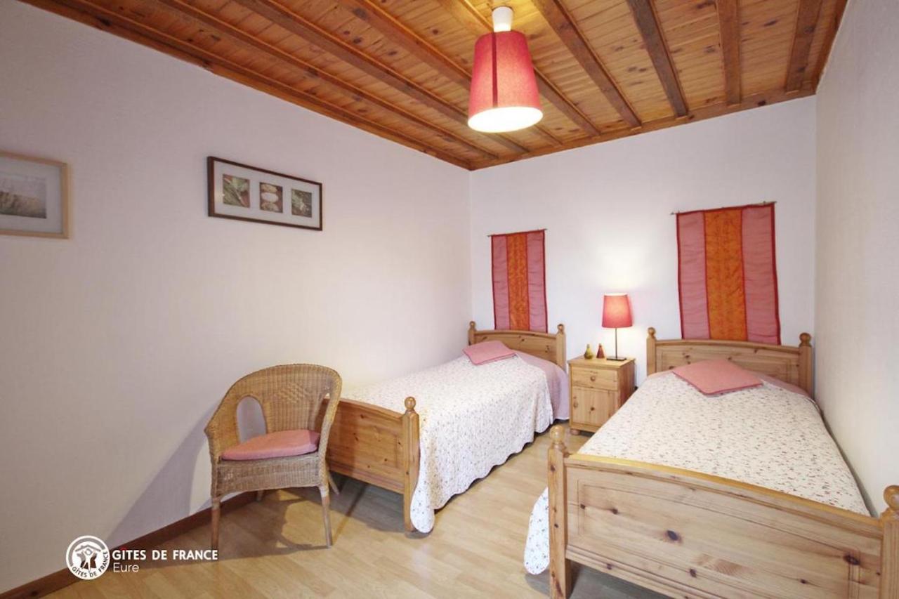 Les Chambres Du Chataignier Lery  外观 照片